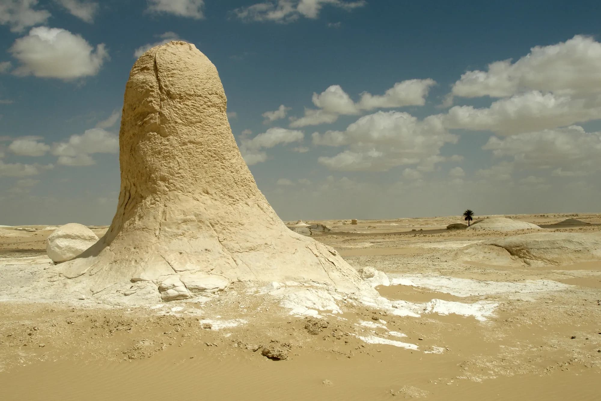 White Desert rock formations